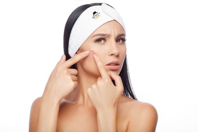 Acne Vs Pimples - Know The Difference And Prevention Ways