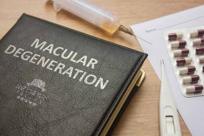 5 Macular Degeneration Early Warning Signs To Stop Vision Loss